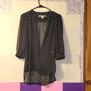 XS Loren Conrad polka dot v neck blouse